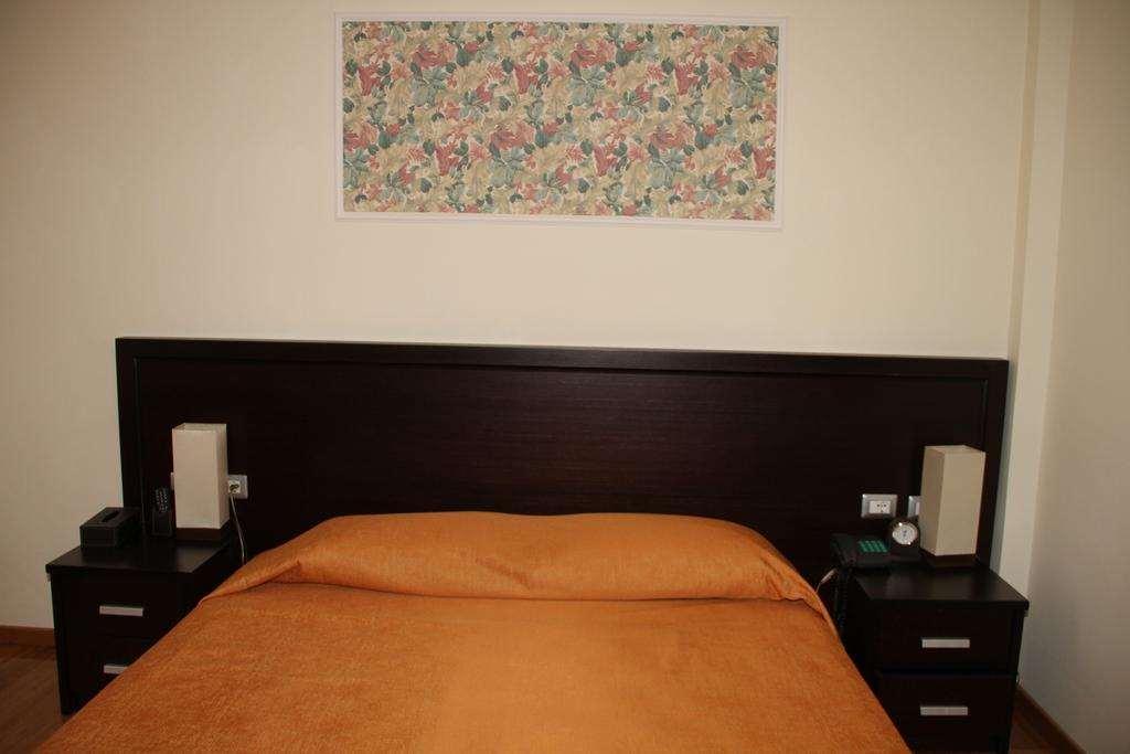 Hotel Leonardo Shkallnur Bilik gambar